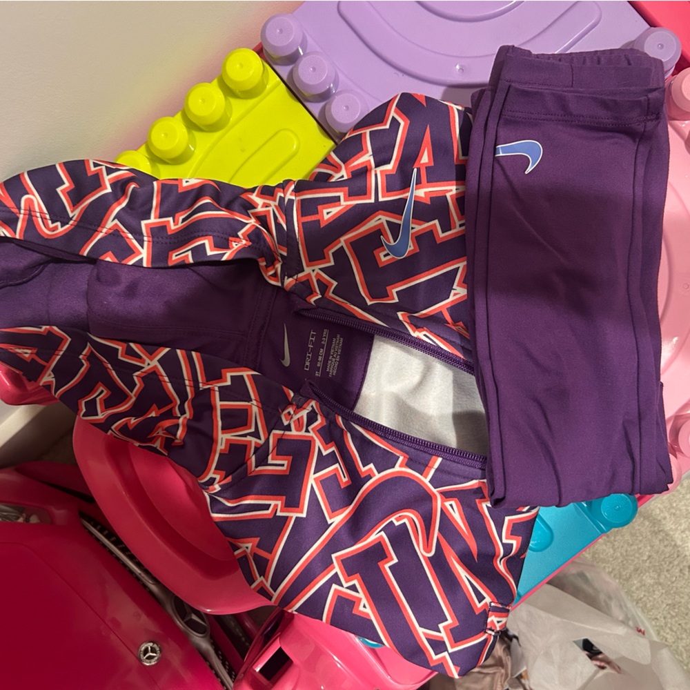 Nike Purple and Red Athletic Set